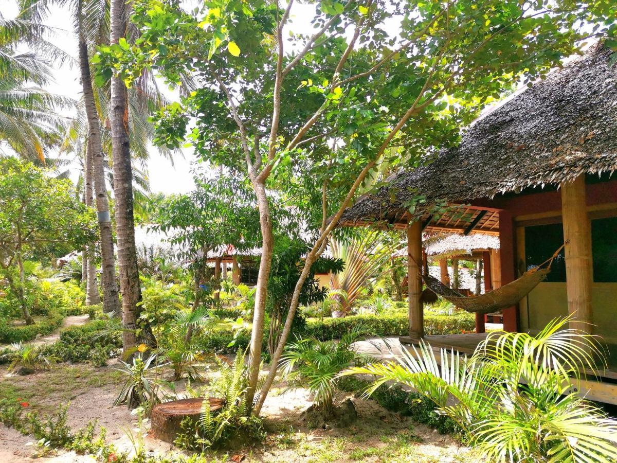 Sulu Sunset Beach Resort Nauhang Εξωτερικό φωτογραφία