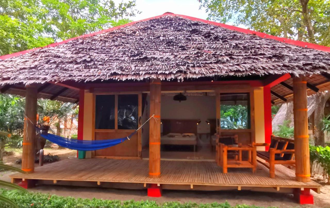 Sulu Sunset Beach Resort Nauhang Εξωτερικό φωτογραφία